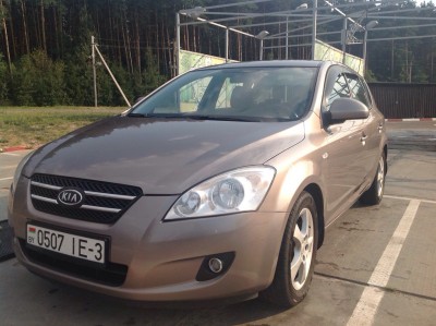 Kia Ceed 2008 года выпуска, бензиновая отзывы про Автомобили