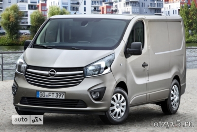 Opel Vivaro грузовой, 2017 отзывы про Автомобили